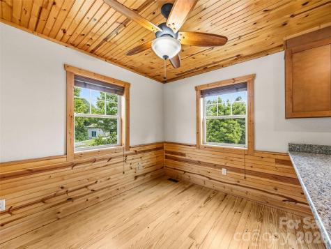 235 Hidden Knoll Drive Hendersonville NC 28792
