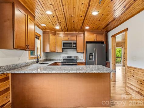 235 Hidden Knoll Drive Hendersonville NC 28792