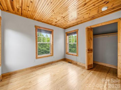 235 Hidden Knoll Drive Hendersonville NC 28792