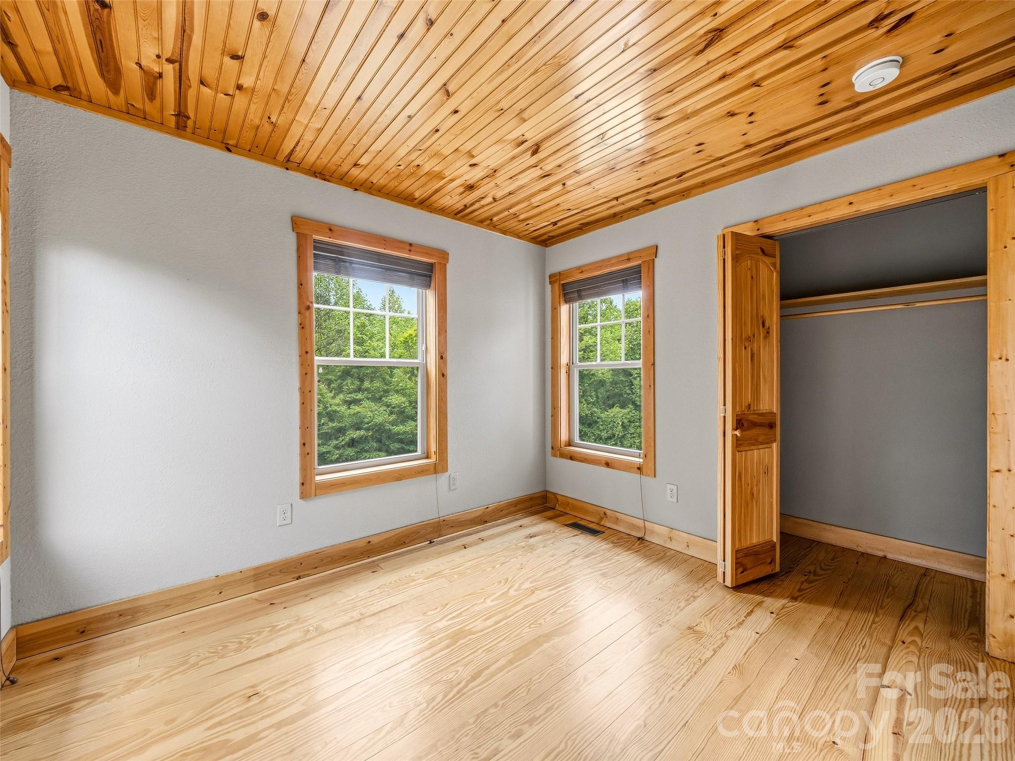 235 Hidden Knoll Drive Hendersonville NC 28792