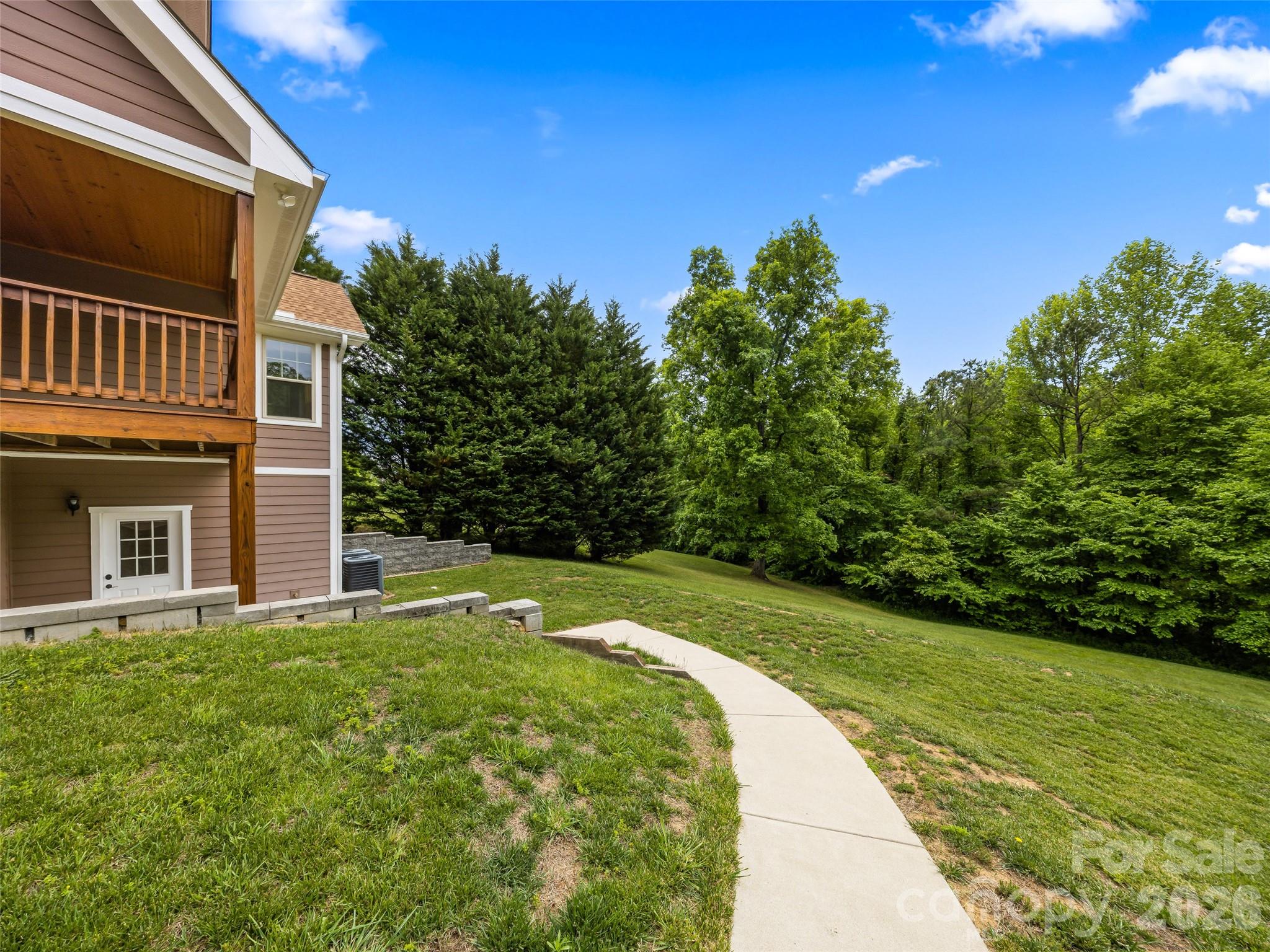 235 Hidden Knoll Drive Hendersonville NC 28792