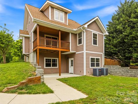 235 Hidden Knoll Drive Hendersonville NC 28792