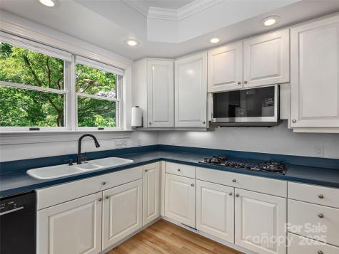 44 Ardoyne Road Asheville NC 28804