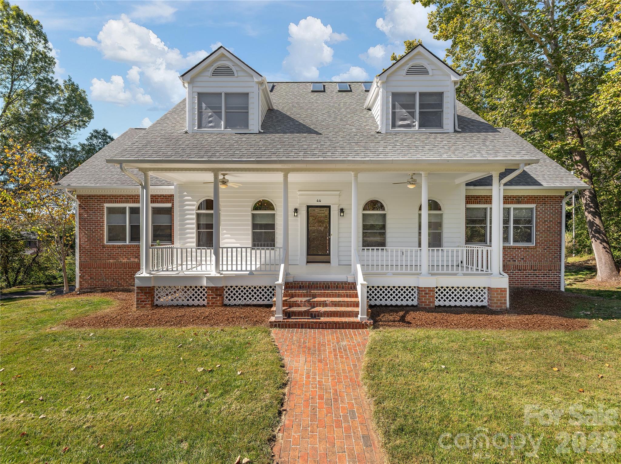 44 Ardoyne Road Asheville NC 28804
