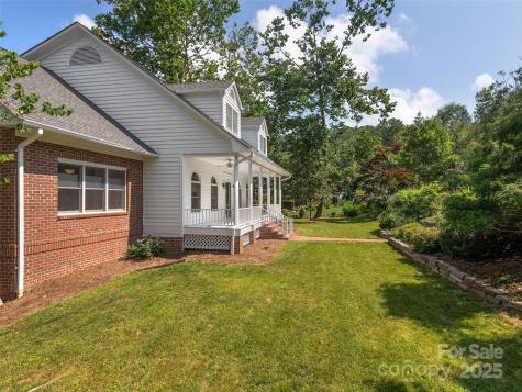 44 Ardoyne Road Asheville NC 28804