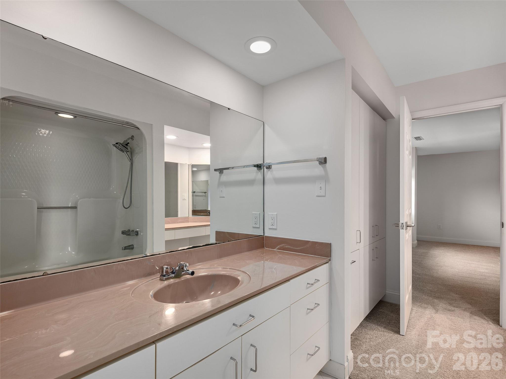 44 Ardoyne Road Asheville NC 28804
