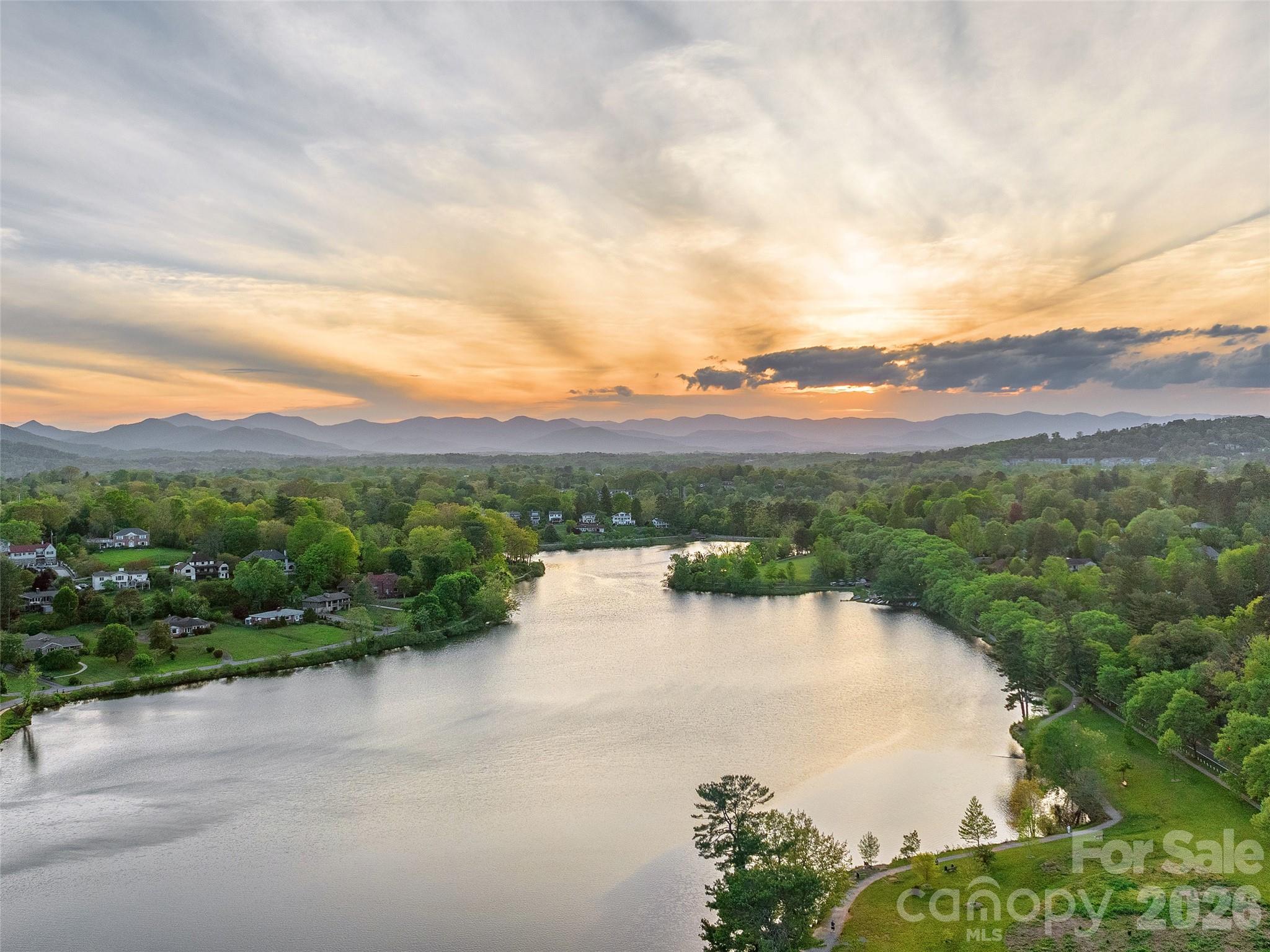 44 Ardoyne Road Asheville NC 28804
