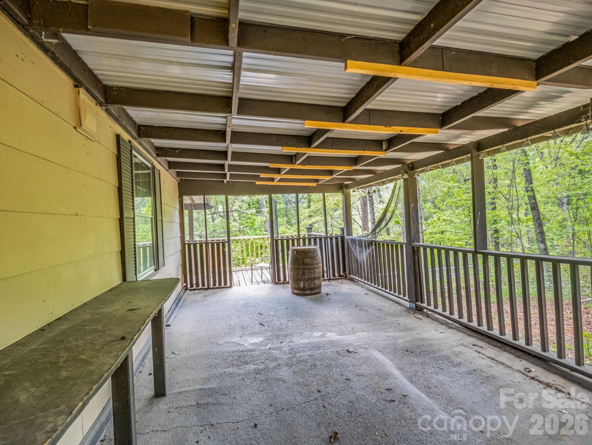 69 Hidden Brook Drive Hendersonville NC 28739