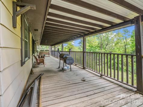 69 Hidden Brook Drive Hendersonville NC 28739