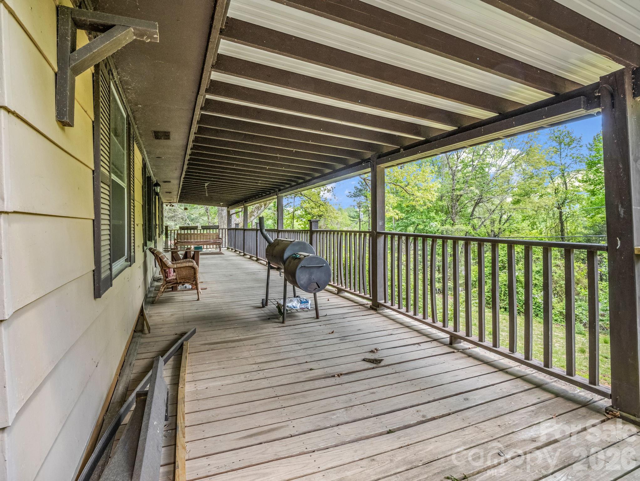 69 Hidden Brook Drive Hendersonville NC 28739