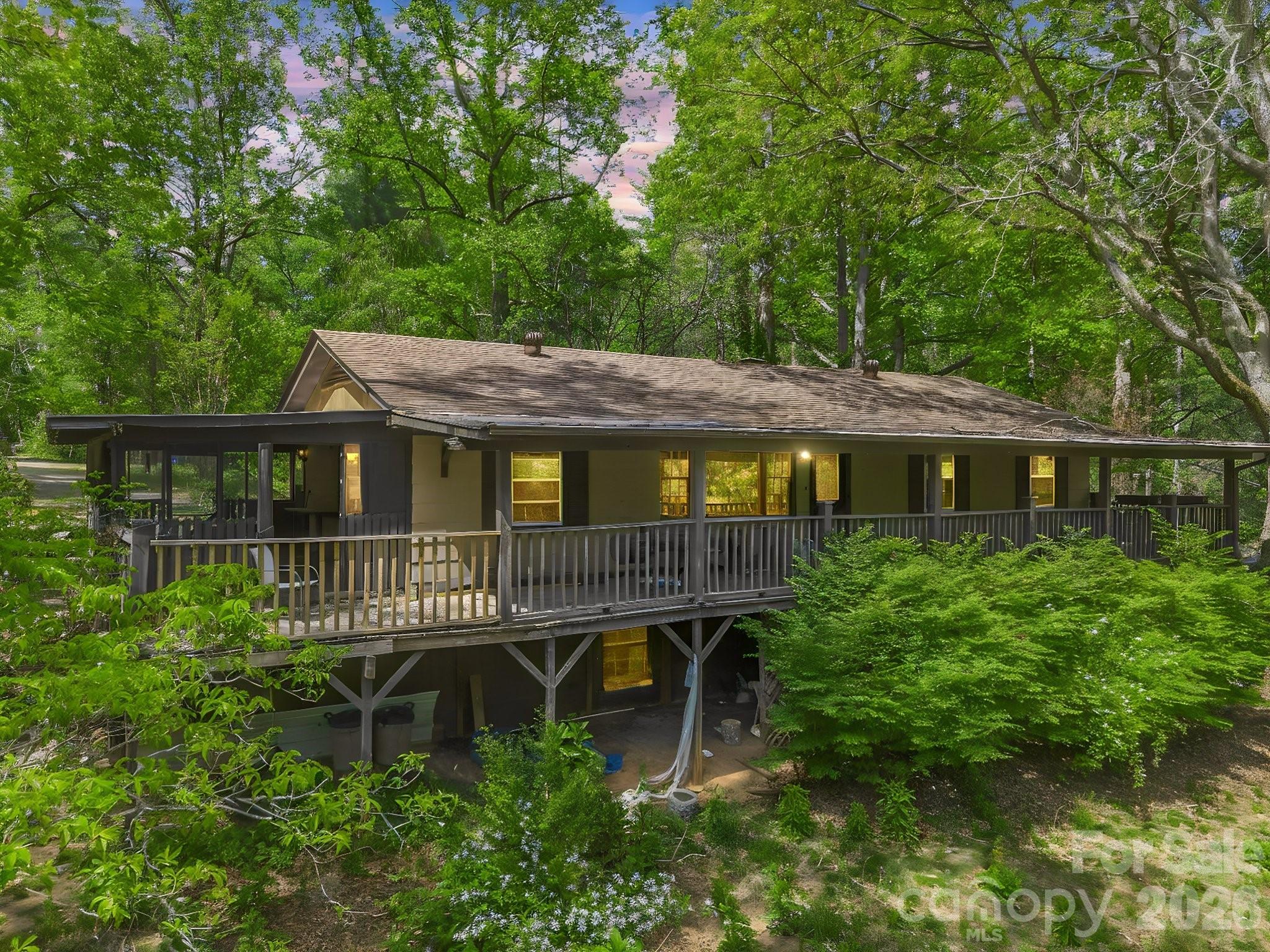 69 Hidden Brook Drive Hendersonville NC 28739