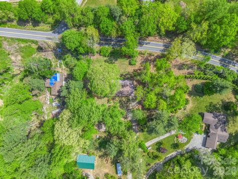 69 Hidden Brook Drive Hendersonville NC 28739