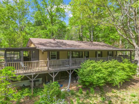 69 Hidden Brook Drive Hendersonville NC 28739