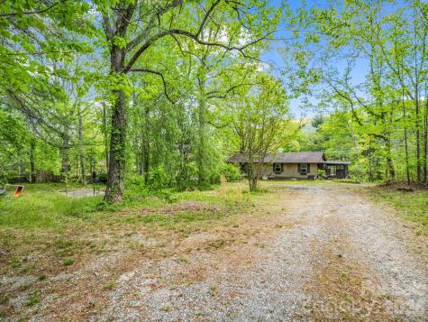 69 Hidden Brook Drive Hendersonville NC 28739