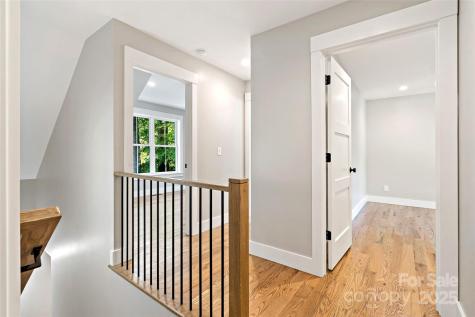 21 Talmadge Court Asheville NC 28806