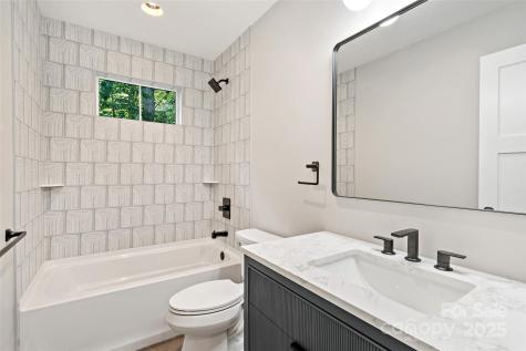 21 Talmadge Court Asheville NC 28806