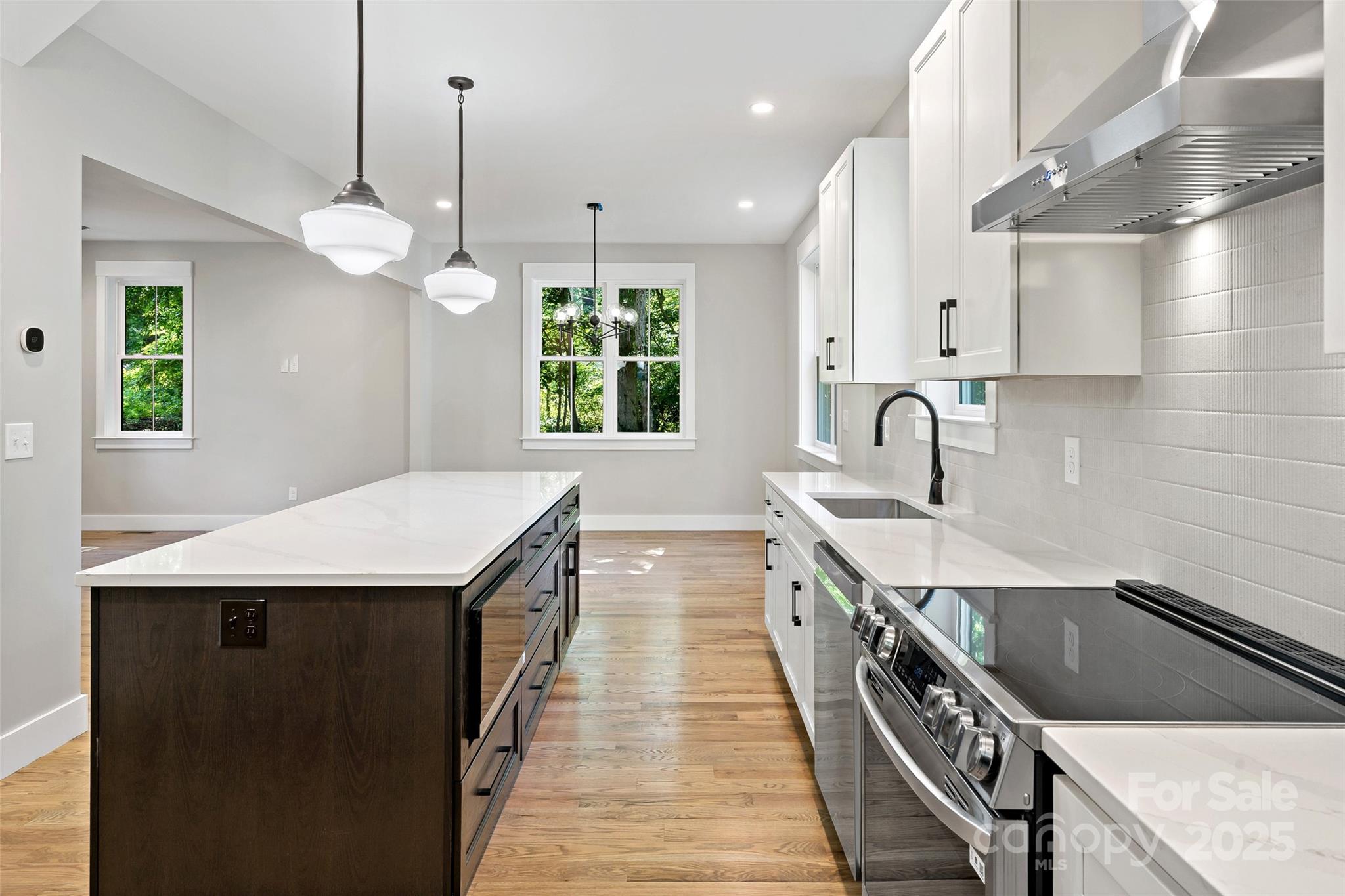 21 Talmadge Court Asheville NC 28806
