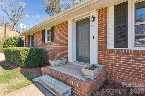 110 Hillcrest Drive Belmont NC 28012