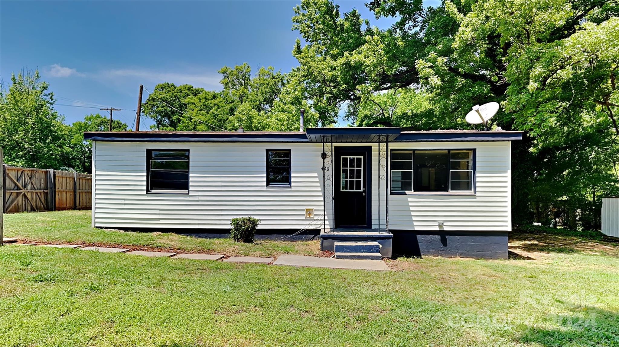 4426 Wildwood Avenue Charlotte NC 28208