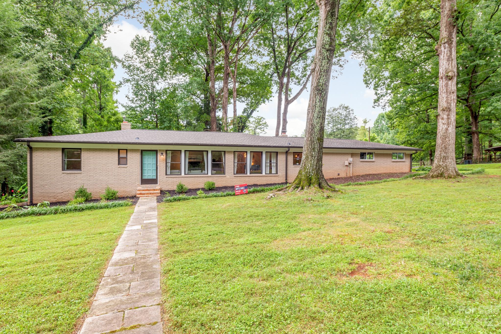 7022 Lakeside Drive Charlotte NC 28215