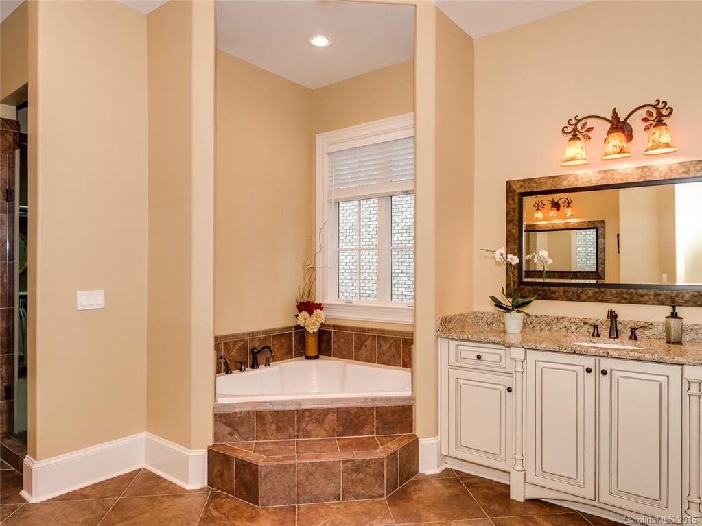 1631 Lookout Circle Waxhaw NC 28173