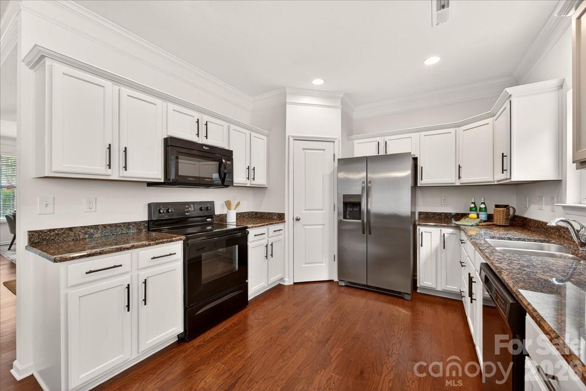 16106 Long Talon Way Charlotte NC 28278