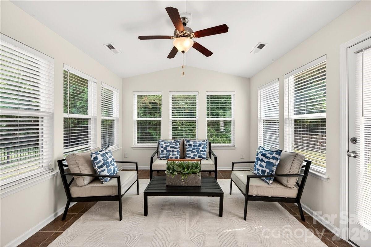 16106 Long Talon Way Charlotte NC 28278
