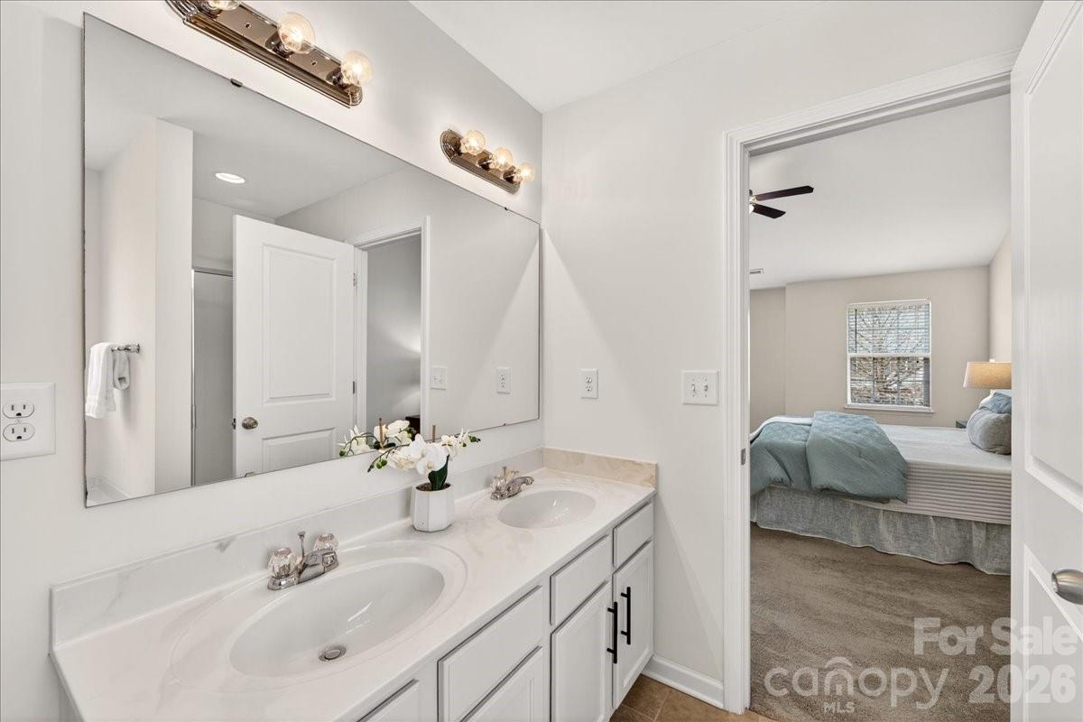 16106 Long Talon Way Charlotte NC 28278
