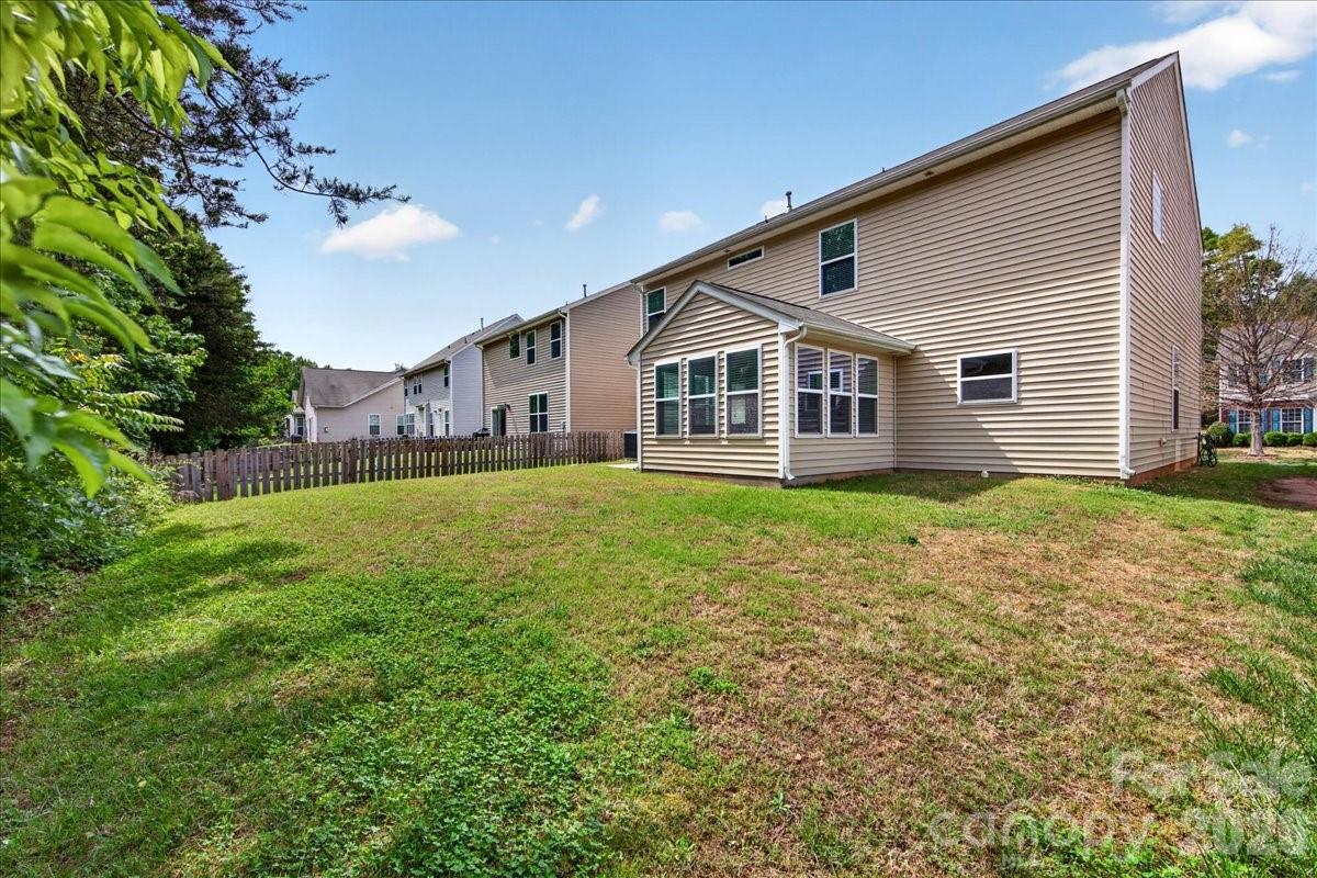 16106 Long Talon Way Charlotte NC 28278