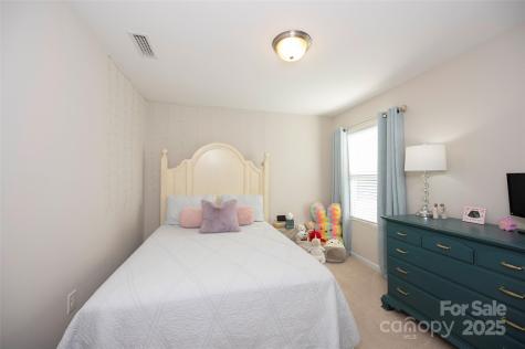 112 Scotch Moss Drive Advance NC 27006