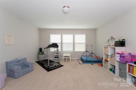 112 Scotch Moss Drive Advance NC 27006