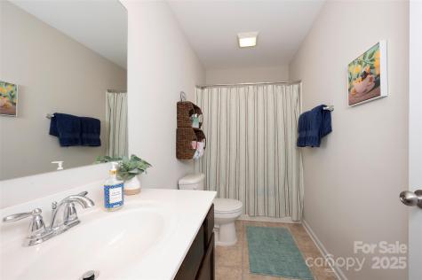 112 Scotch Moss Drive Advance NC 27006