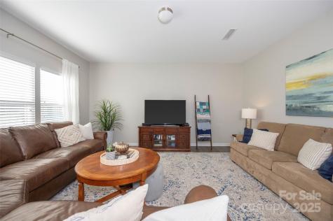 112 Scotch Moss Drive Advance NC 27006