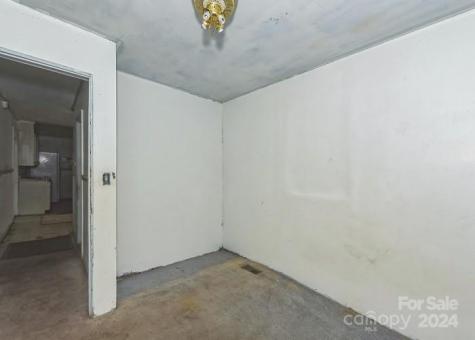 519 S Mulberry Street Cherryville NC 28021
