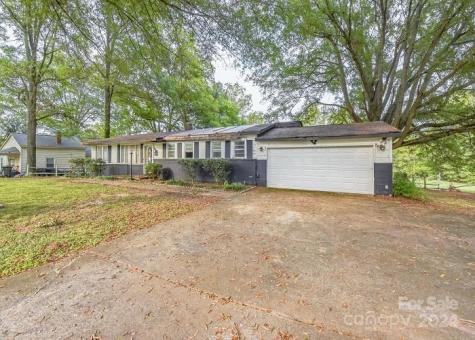 519 S Mulberry Street Cherryville NC 28021