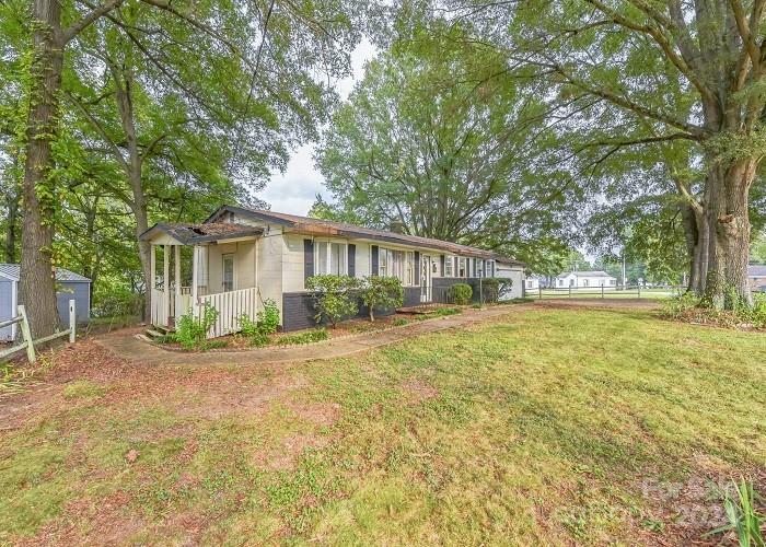 519 S Mulberry Street Cherryville NC 28021