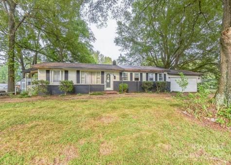 519 S Mulberry Street Cherryville NC 28021