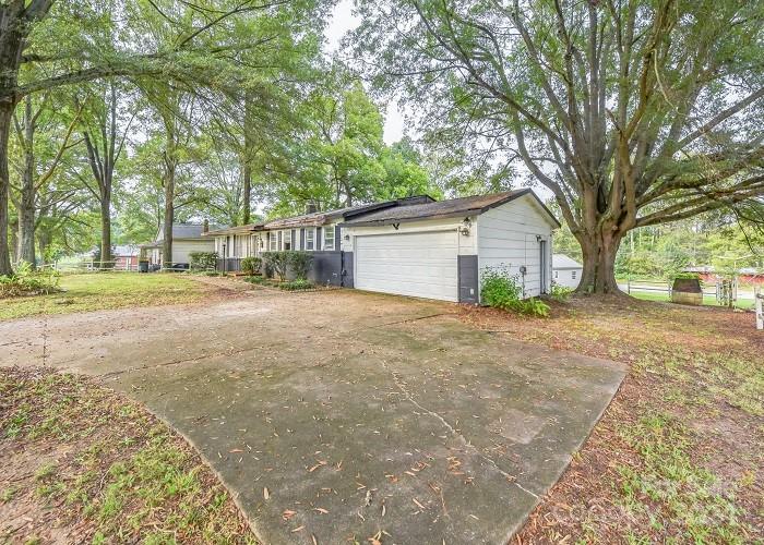 519 S Mulberry Street Cherryville NC 28021