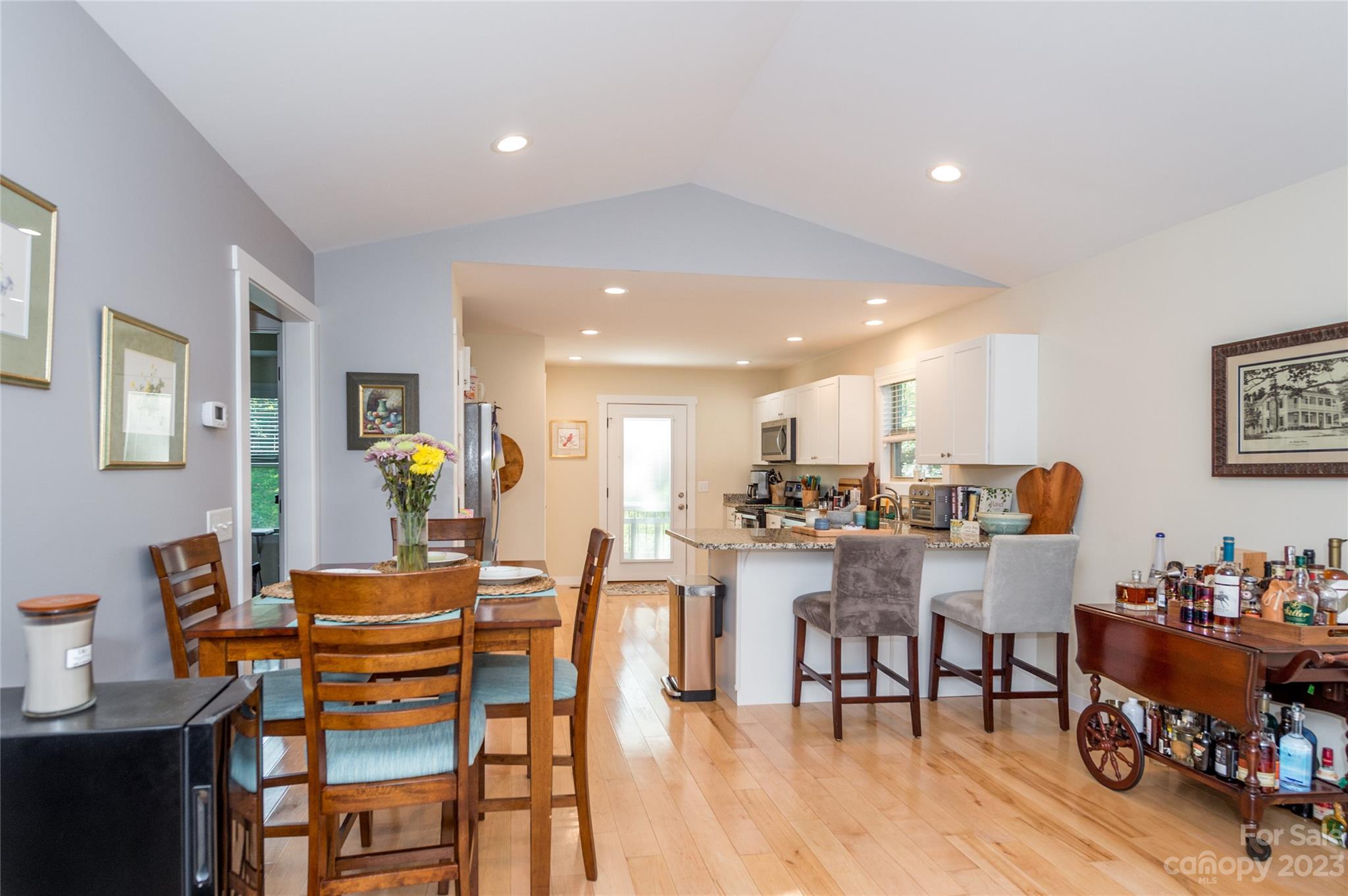 28 Wanoca Avenue Asheville NC 28803