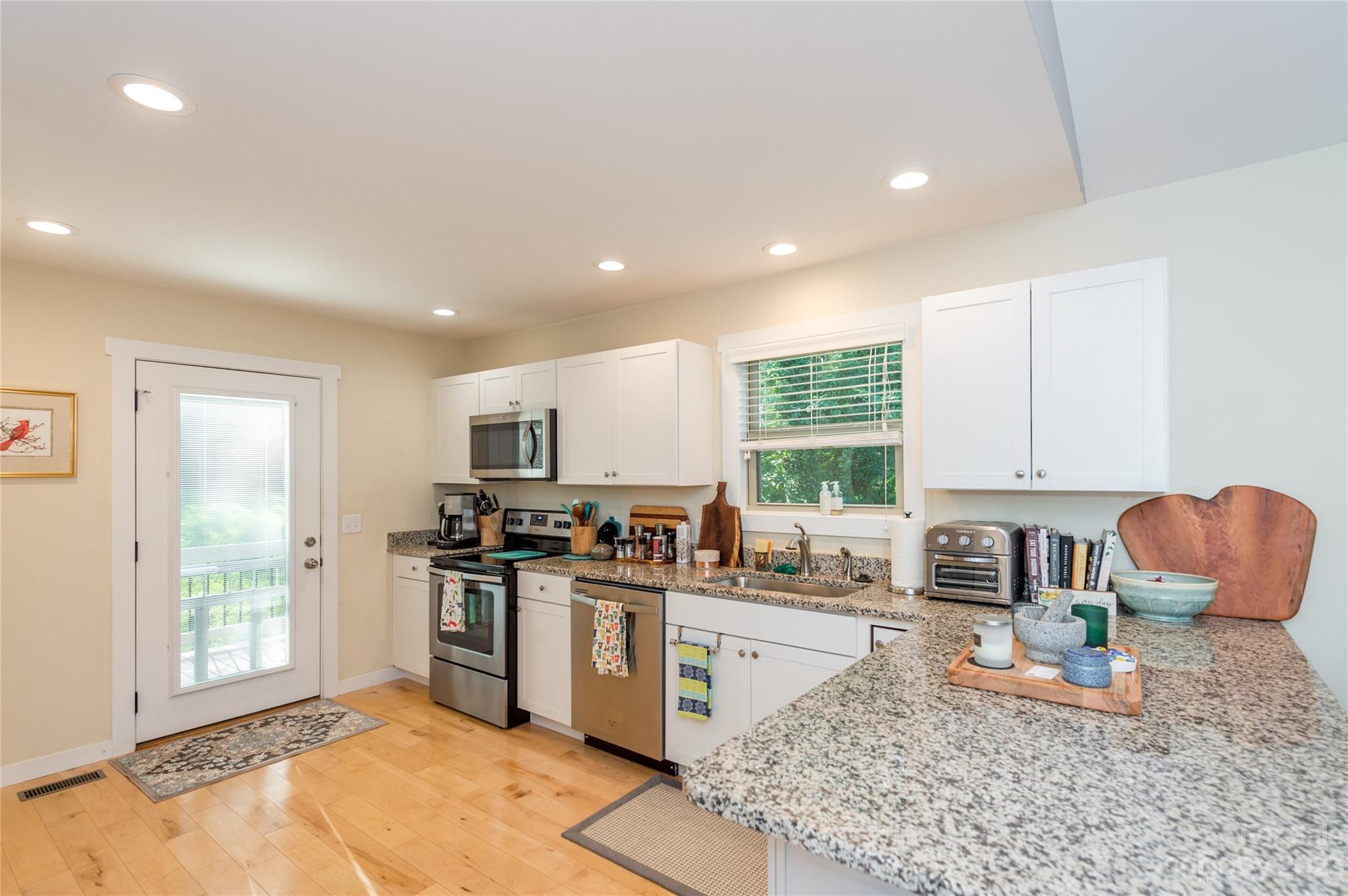 28 Wanoca Avenue Asheville NC 28803