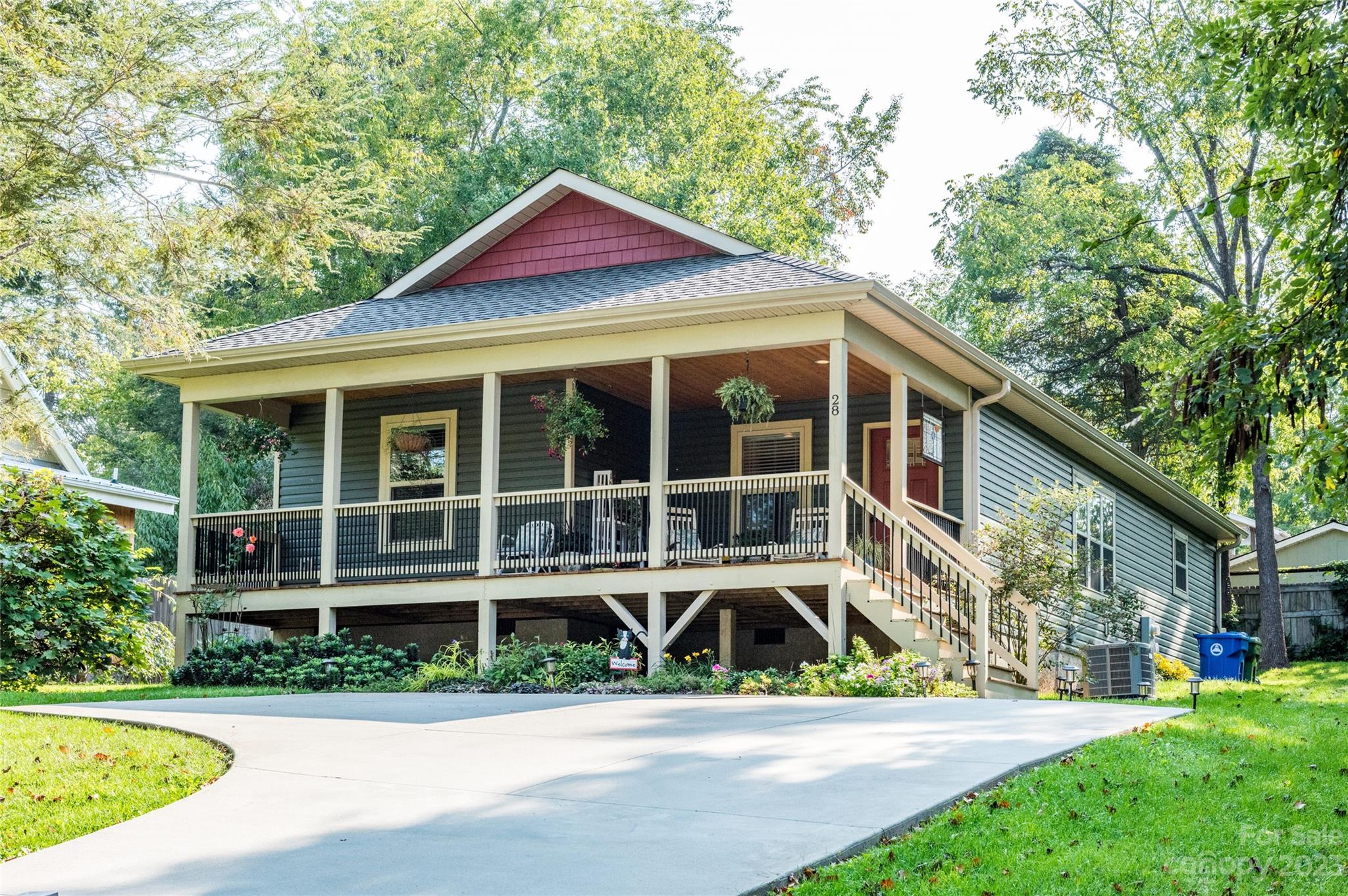 28 Wanoca Avenue Asheville NC 28803