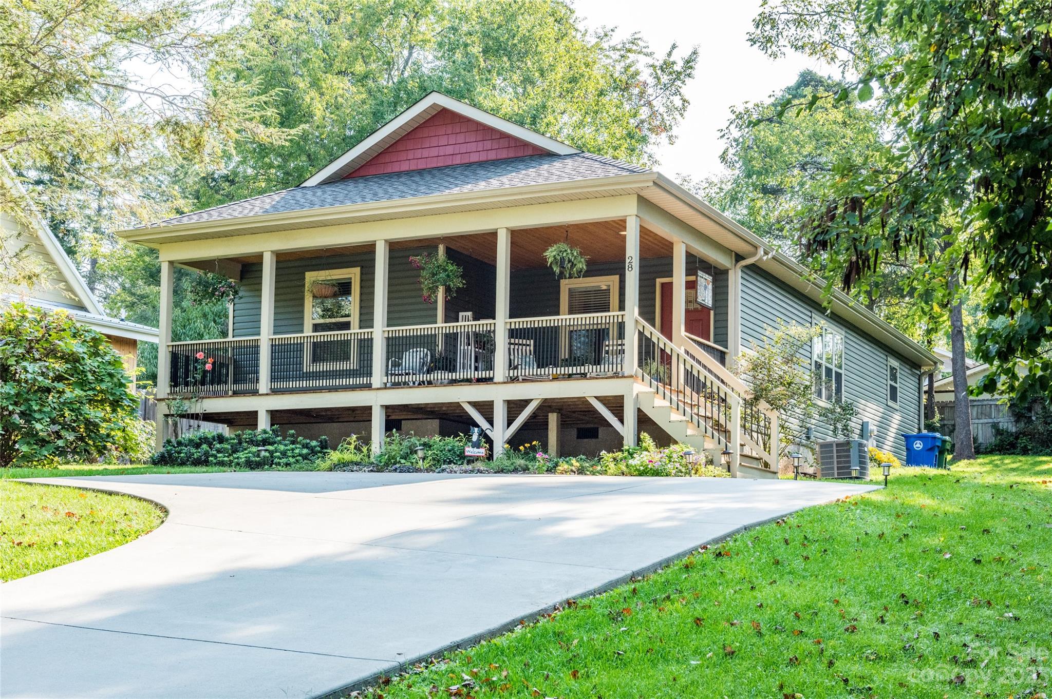 28 Wanoca Avenue Asheville NC 28803