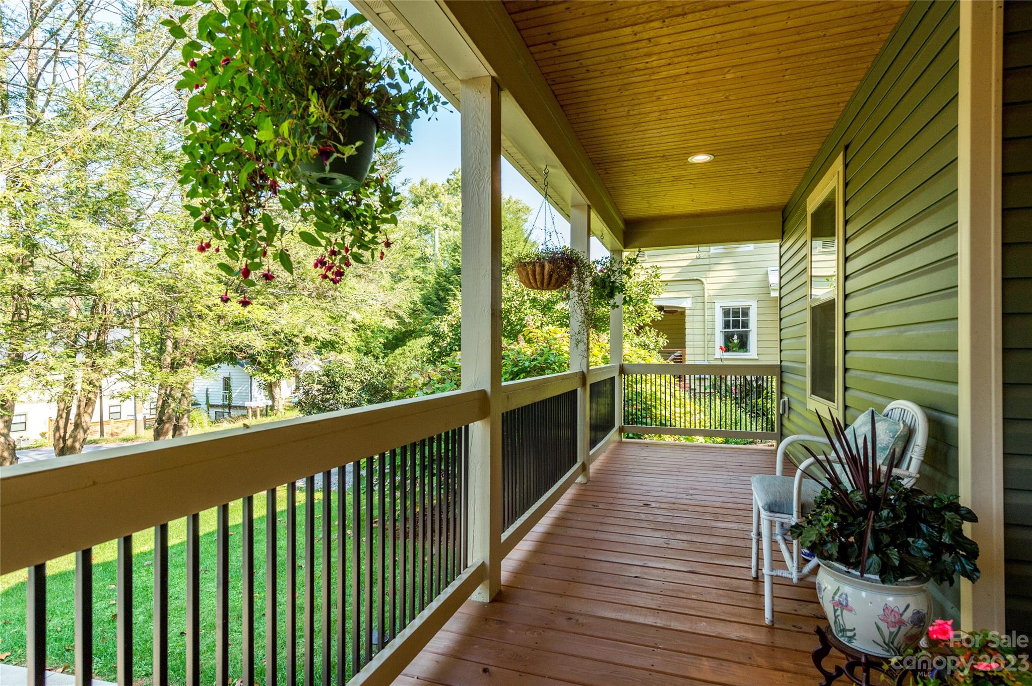 28 Wanoca Avenue Asheville NC 28803