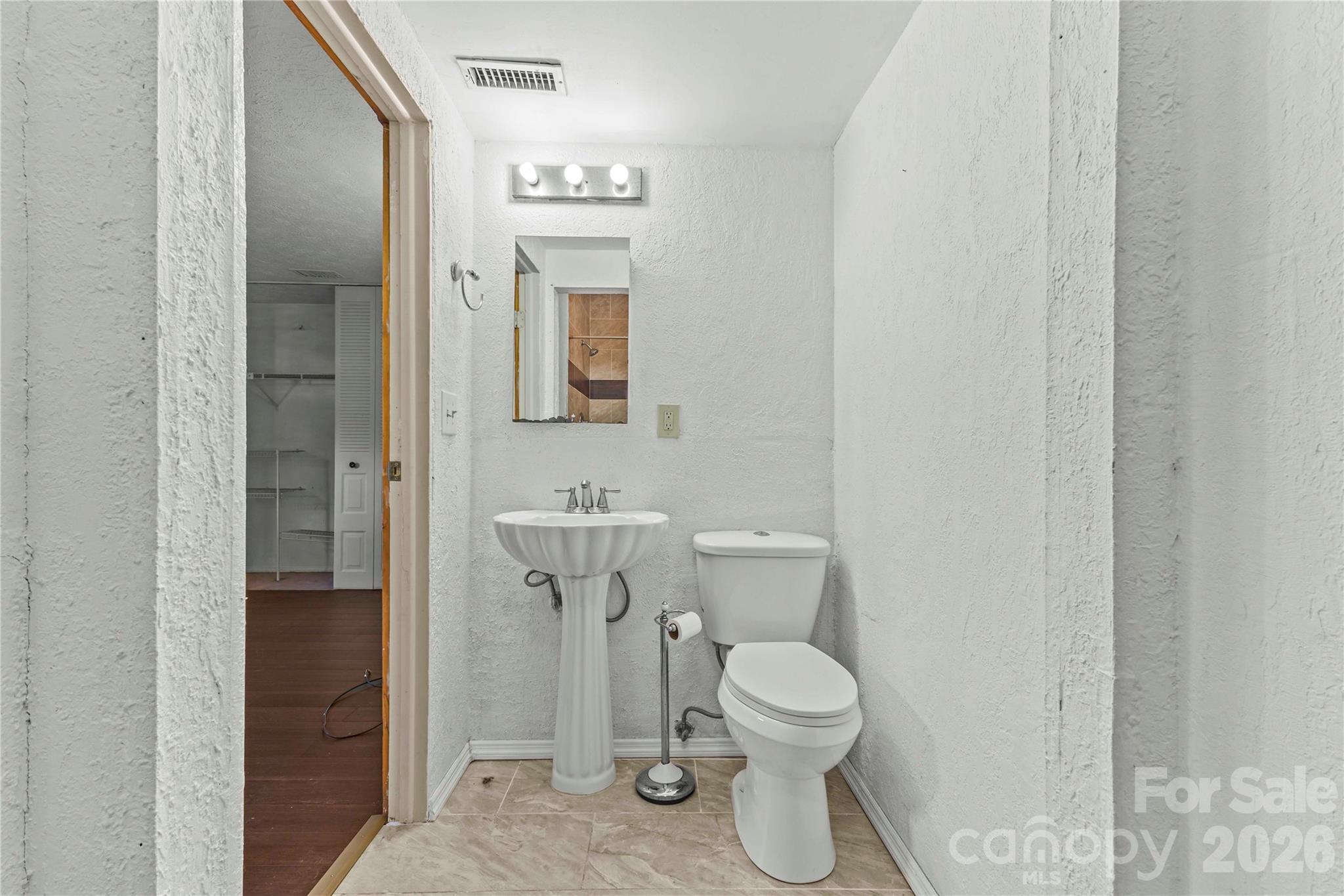 11826 Merriweather Drive Charlotte NC 28273