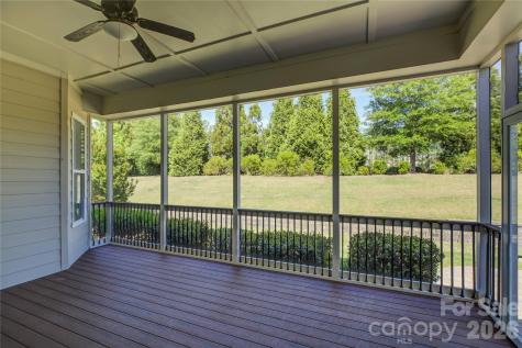 14924 High Bluff Court Charlotte NC 28278