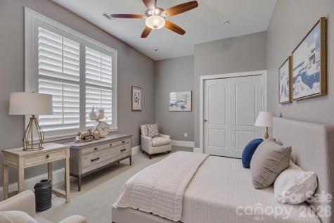 14924 High Bluff Court Charlotte NC 28278
