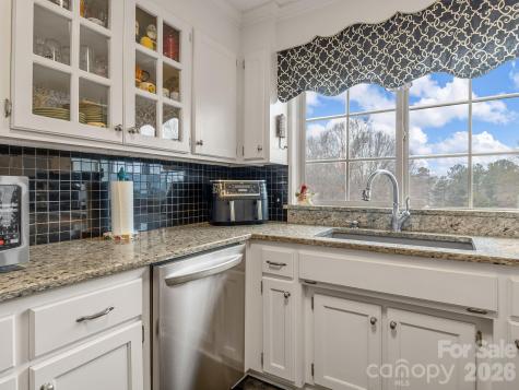 1570 Roddy Road Campobello SC 29322
