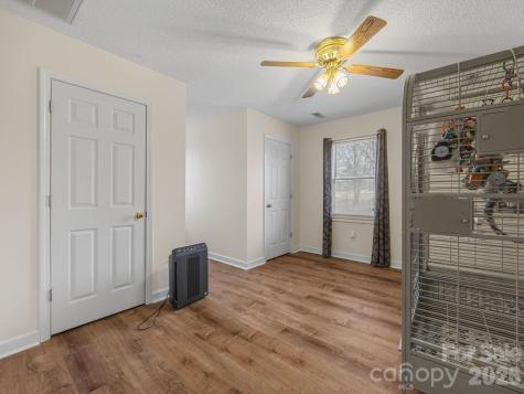 1570 Roddy Road Campobello SC 29322