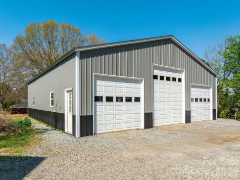1570 Roddy Road Campobello SC 29322