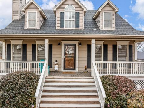 1570 Roddy Road Campobello SC 29322